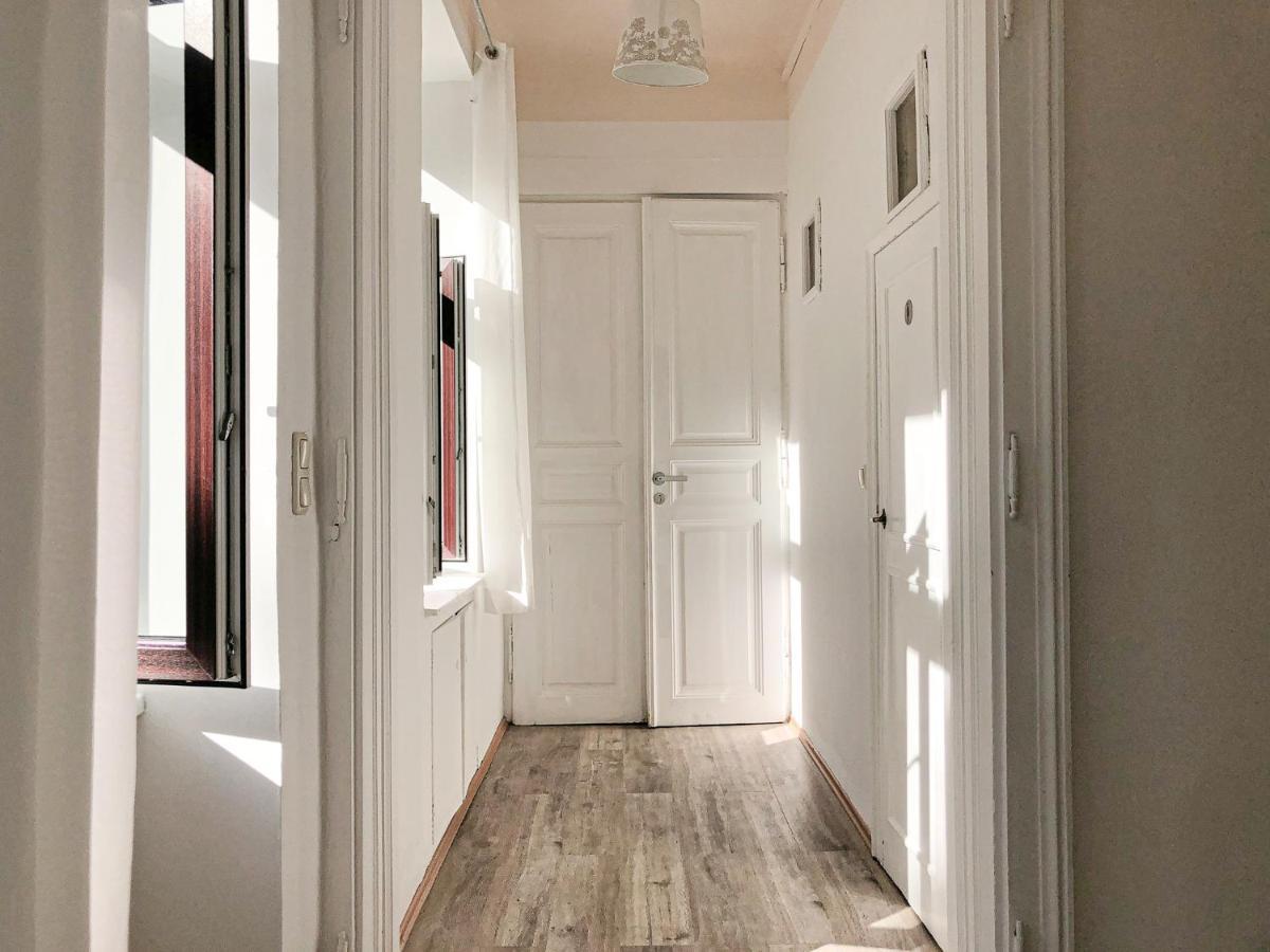 Commodious 2Br Apt. Near Akh-Perfect For Groups Wien Eksteriør billede