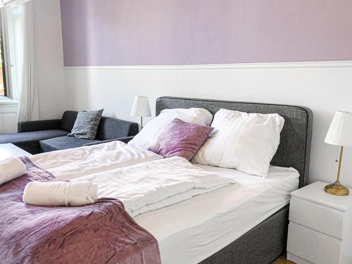 Commodious 2Br Apt. Near Akh-Perfect For Groups Wien Eksteriør billede